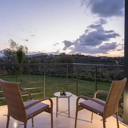 Aenaos Luxury With Pool In
