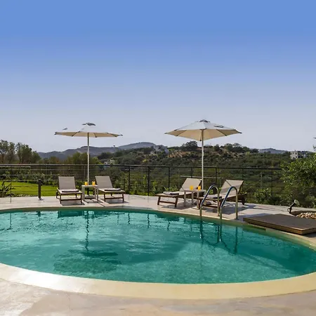 Aenaos Luxury With Pool In