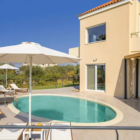 Aenaos Luxury With Pool In *